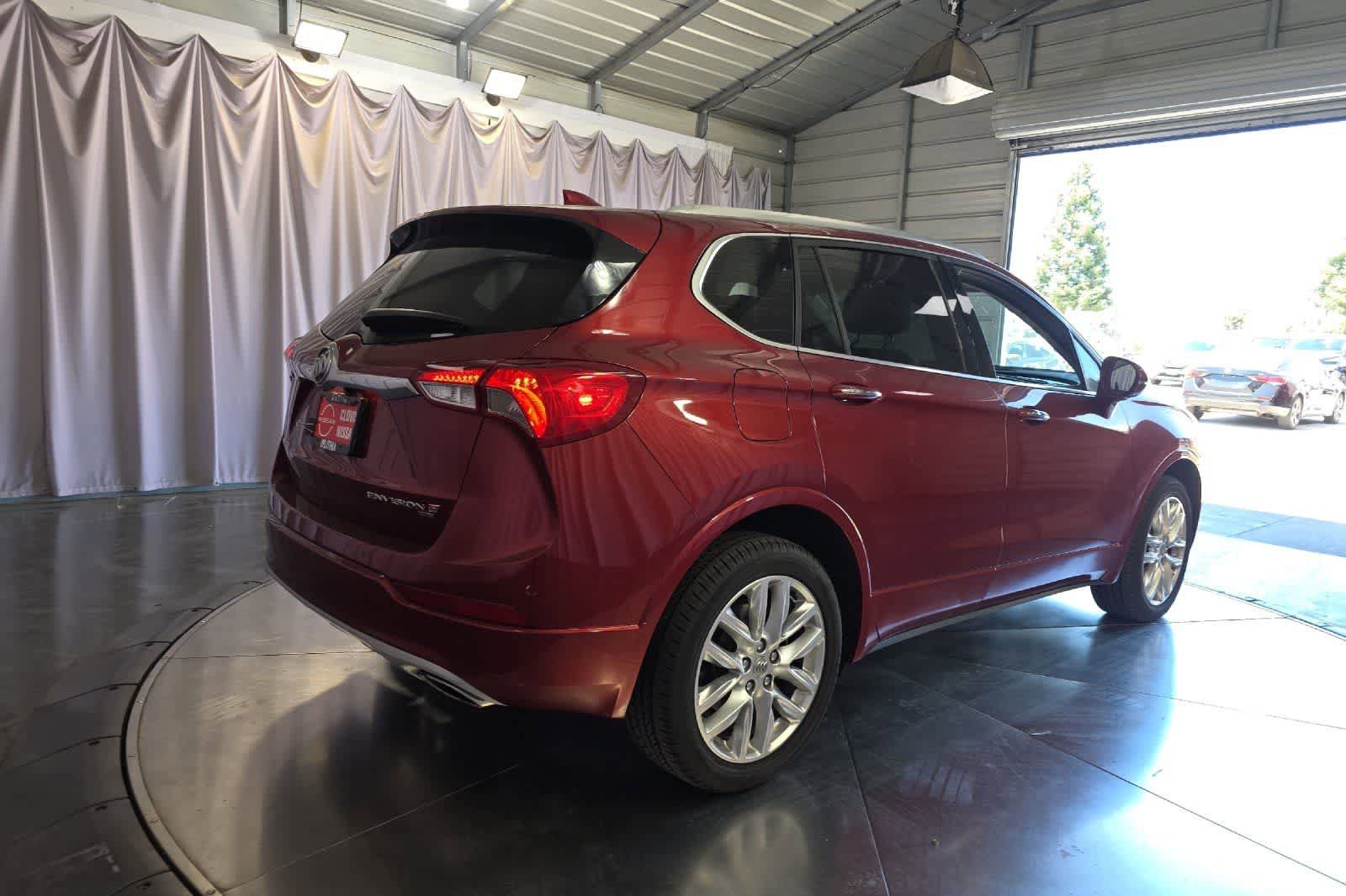 Used 2020 Buick Envision Premium w/ Driver Confidence Package AWD/4WD image 3