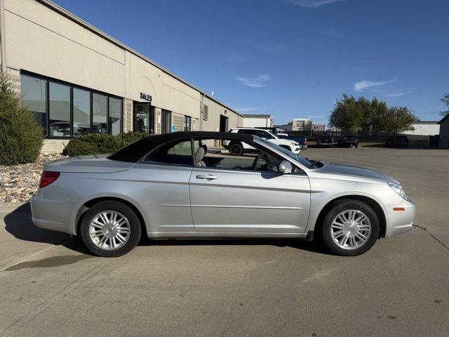 Used 2008 Chrysler Sebring Touring image 4