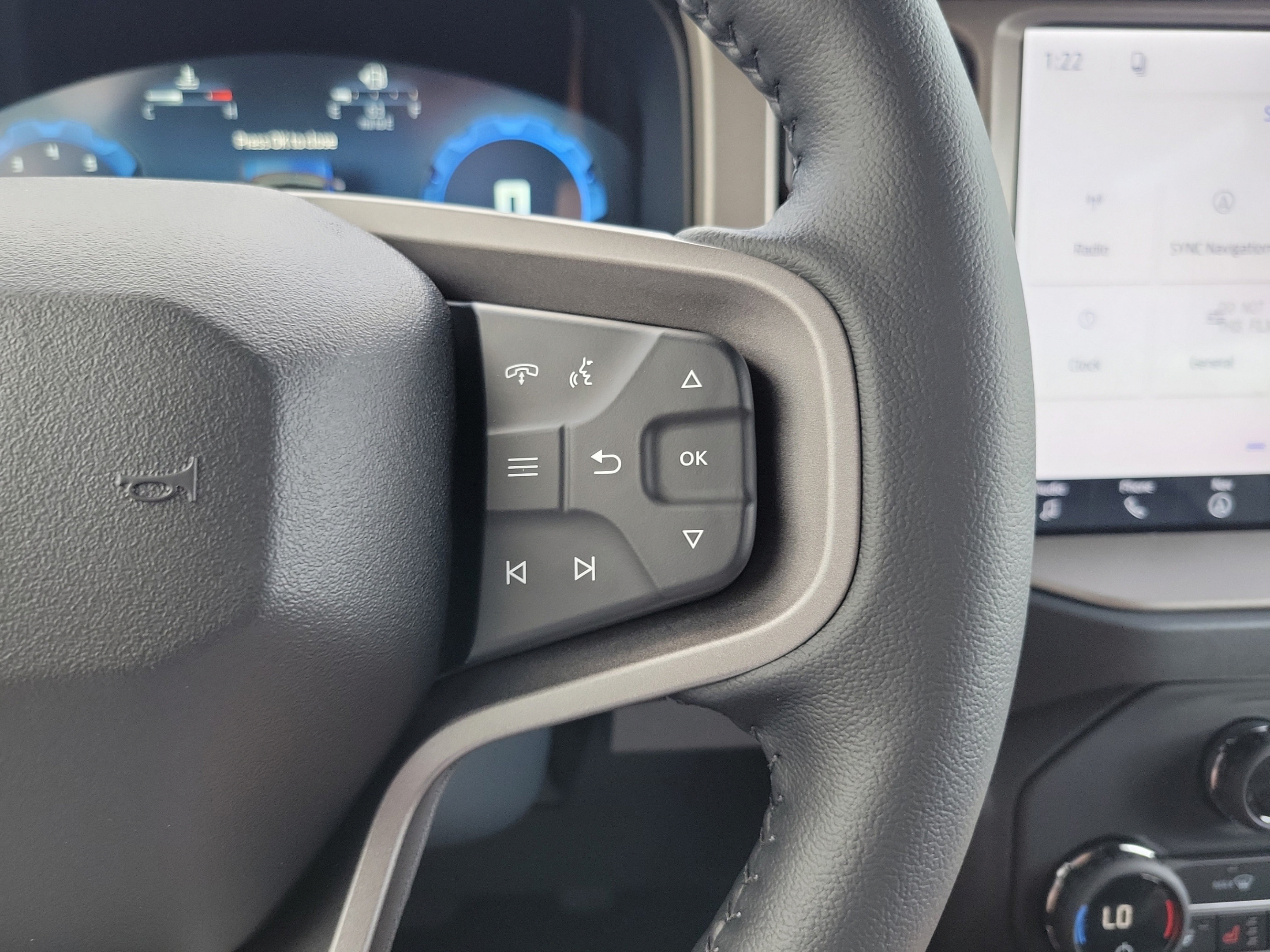 New 2026 Ford Bronco Outer Banks AWD/4WD image 22