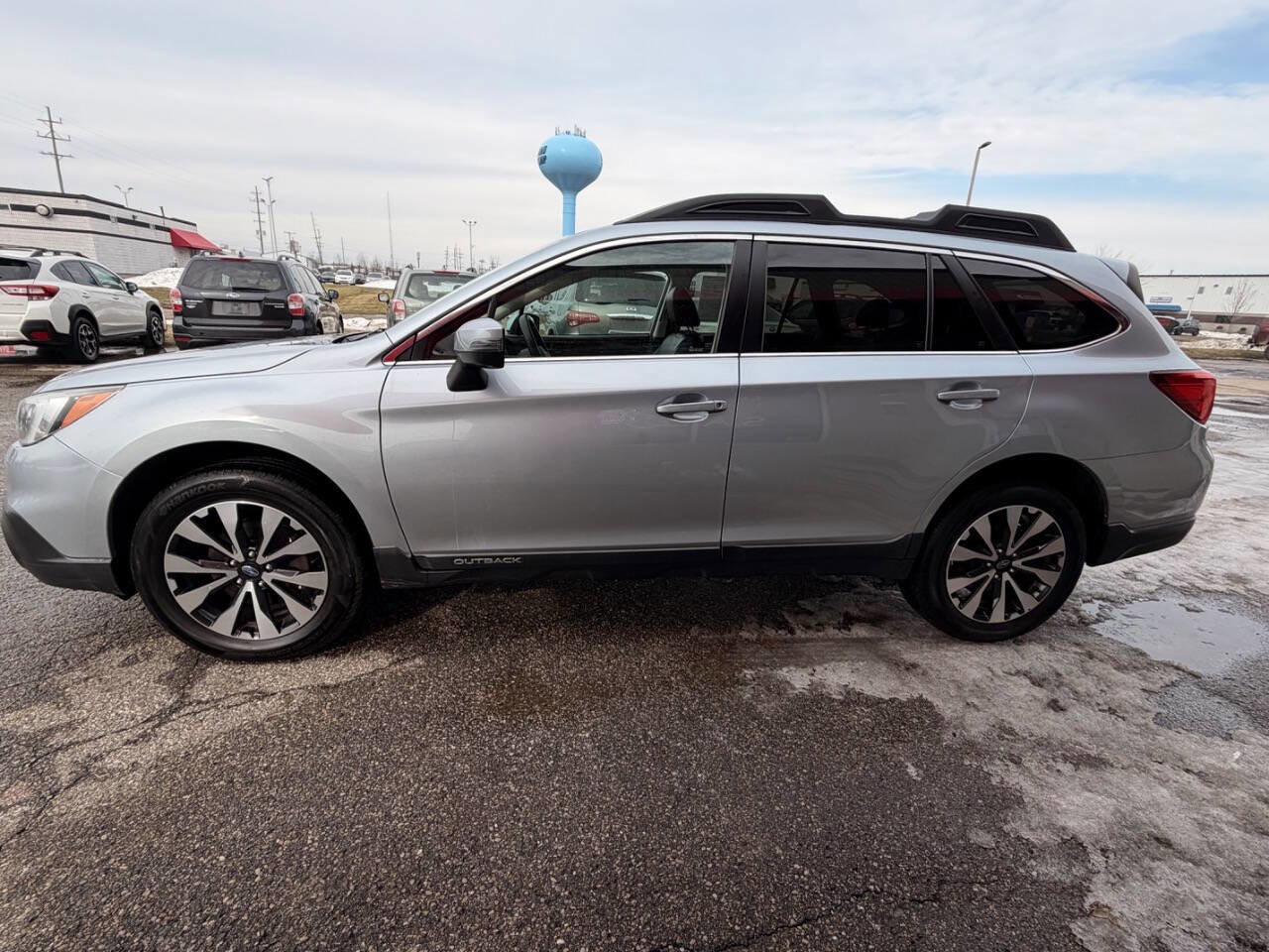 Used 2016 Subaru Outback 2.5i Limited image 8