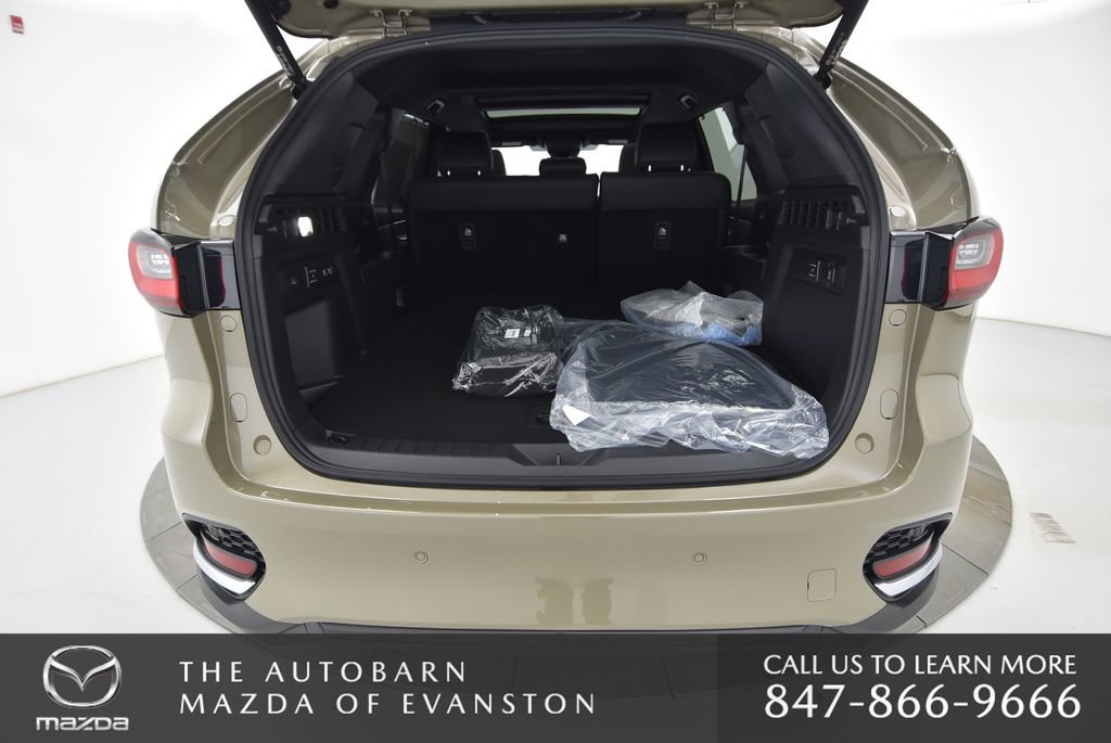 Certified 2025 MAZDA CX-70 Plug-In Hybrid w/ Premium Plus image 34