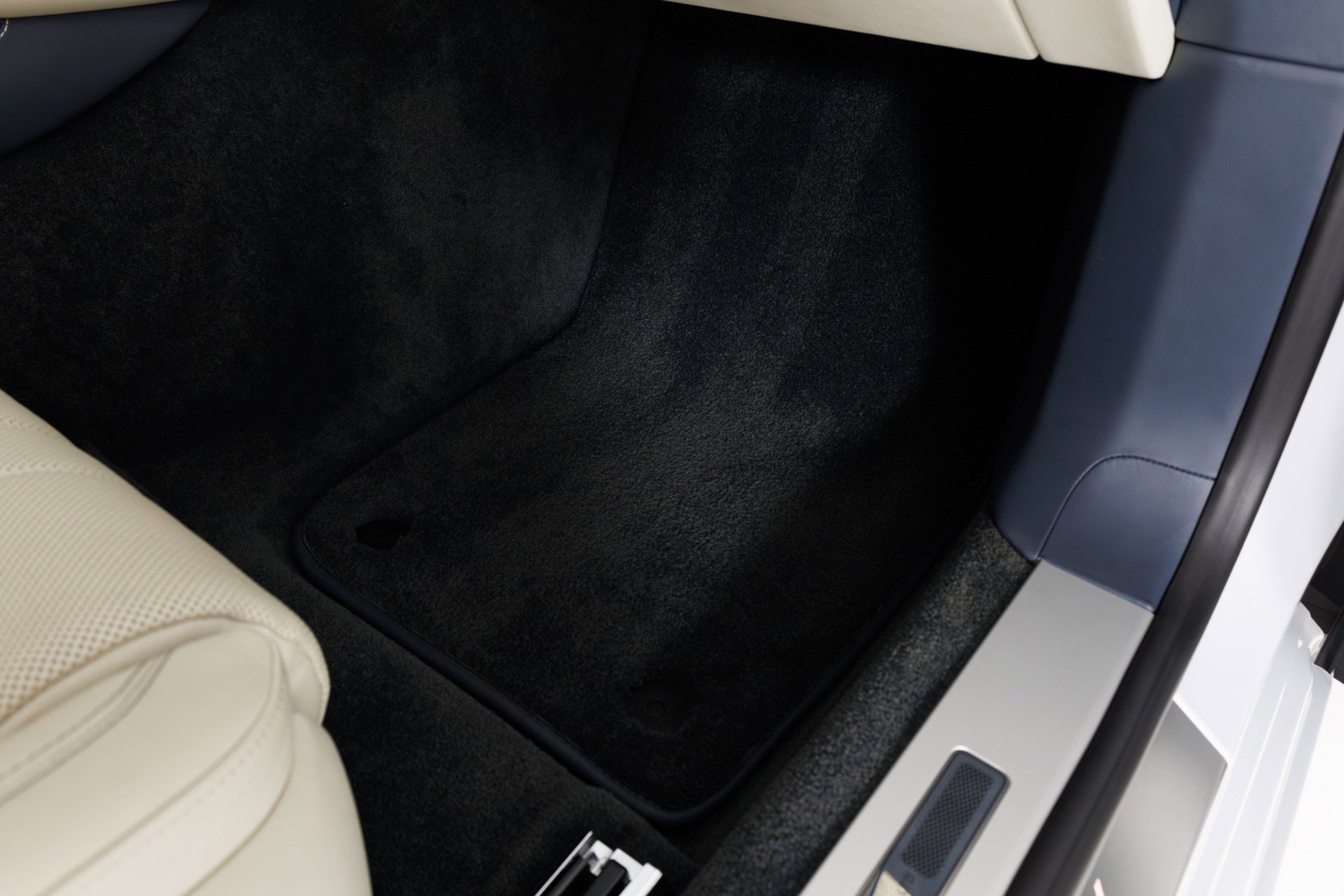 Used 2020 Bentley Flying Spur W12 AWD/4WD image 41