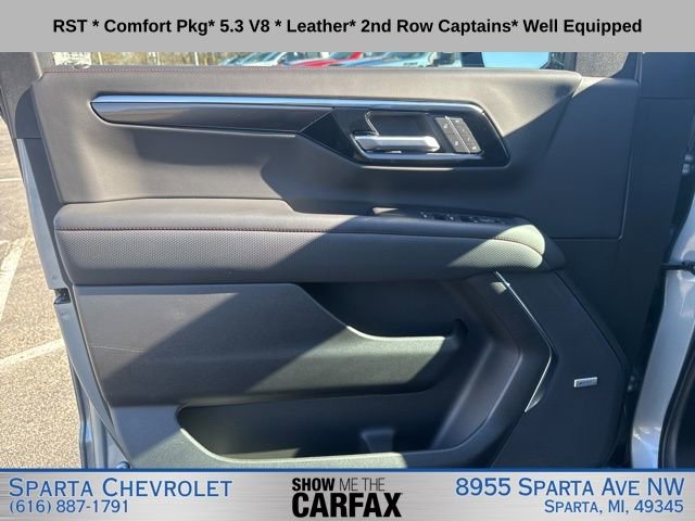 Used 2025 Chevrolet Suburban RST w/ Comfort Package image 12
