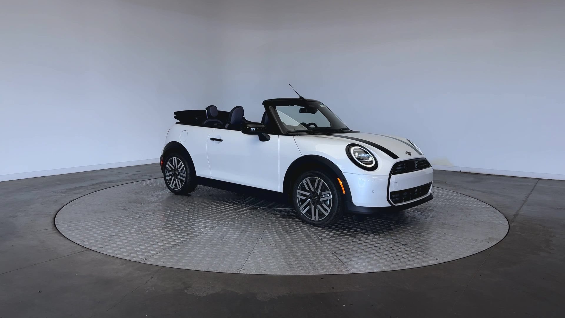 New 2026 MINI Cooper Convertible FWD image 2