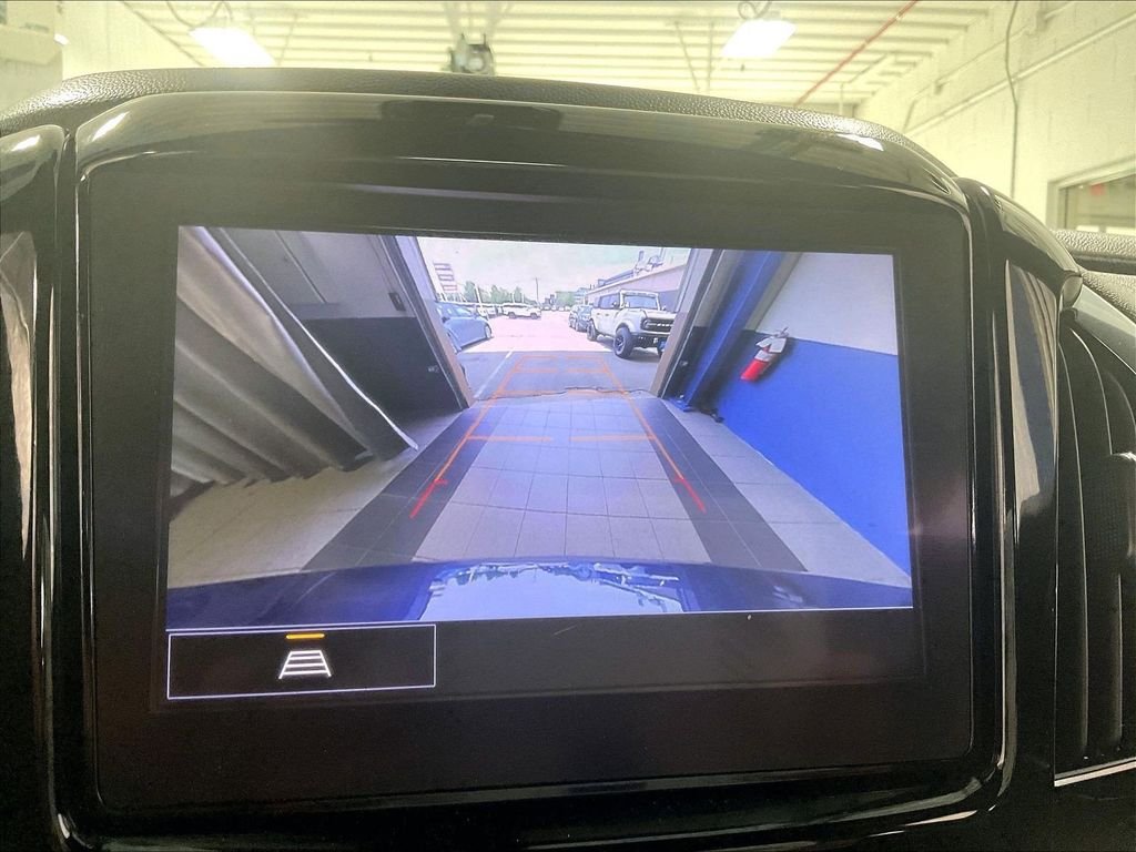 Used 2023 Chevrolet Traverse LT AWD/4WD image 20