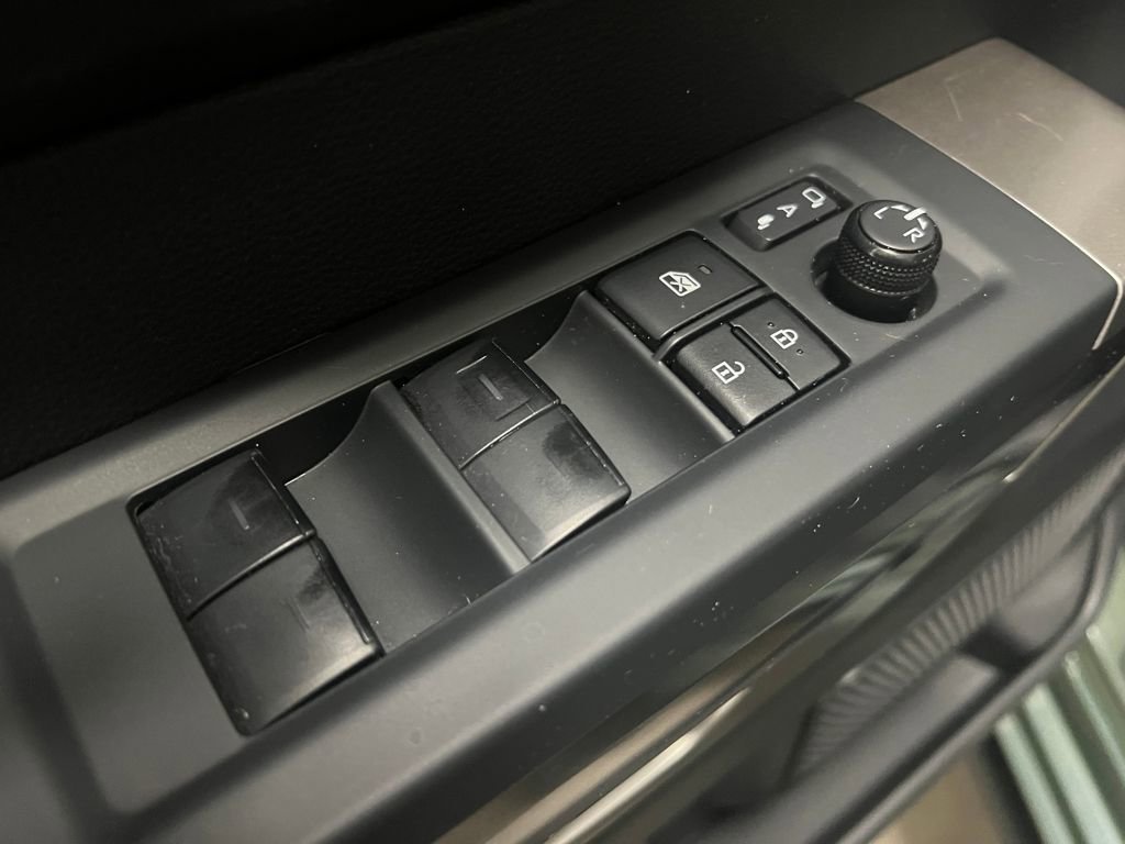 Used 2022 Toyota Tundra SR5 image 12