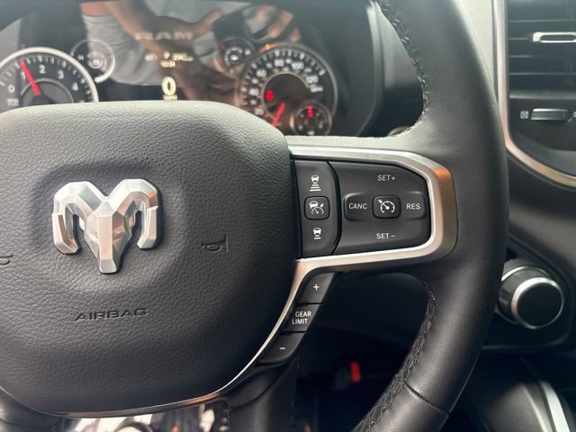 Used 2025 RAM 1500 Big Horn AWD/4WD image 34