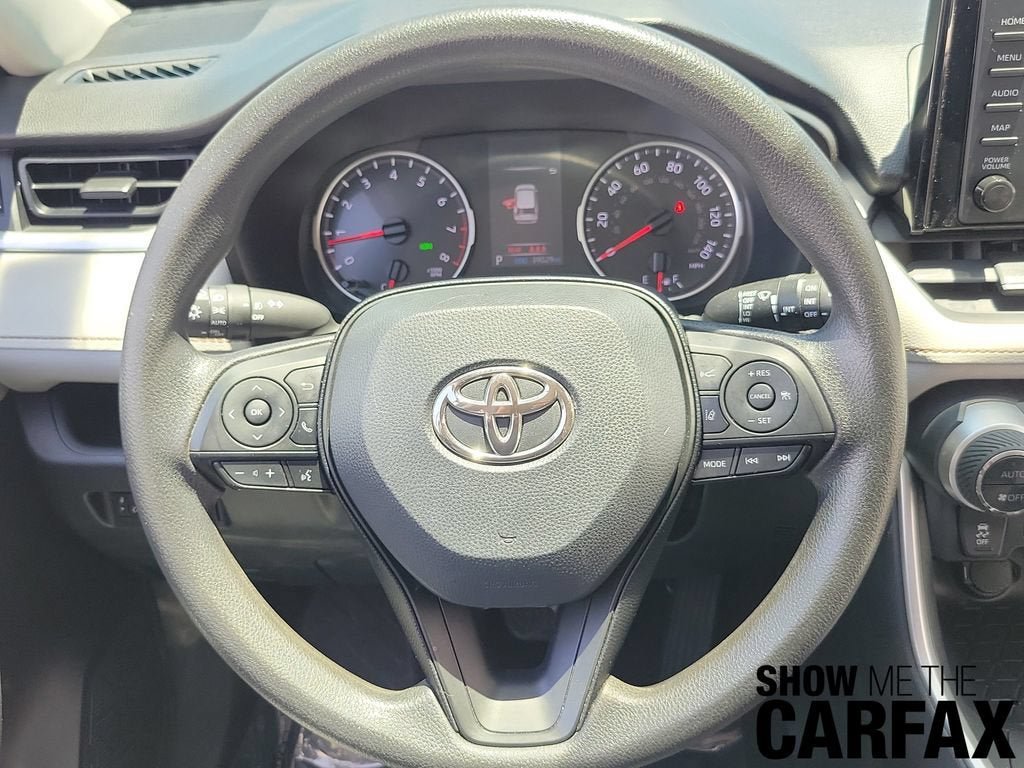 Used 2019 Toyota RAV4 XLE AWD/4WD image 23
