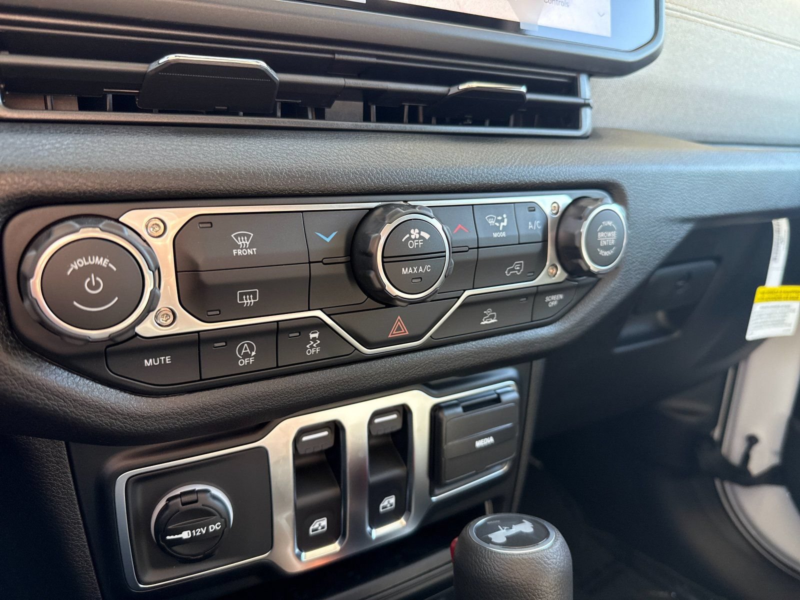 New 2027 Jeep Wrangler Sport AWD/4WD image 8