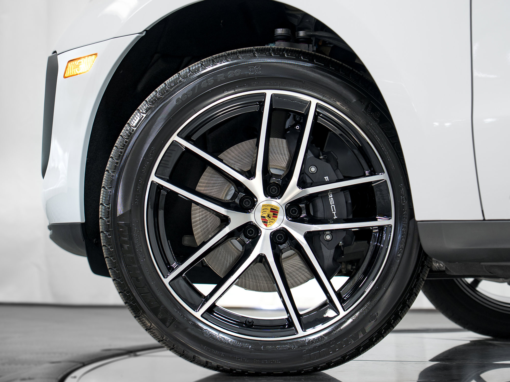 New 2026 Porsche Macan AWD/4WD image 34