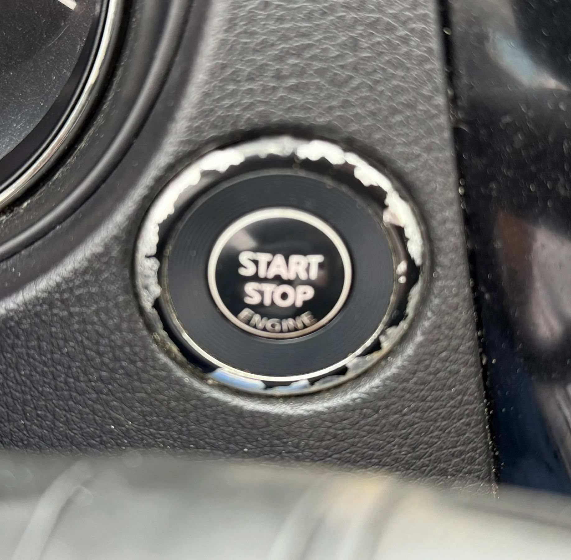 Used 2021 Nissan Rogue Sport SV AWD/4WD image 19
