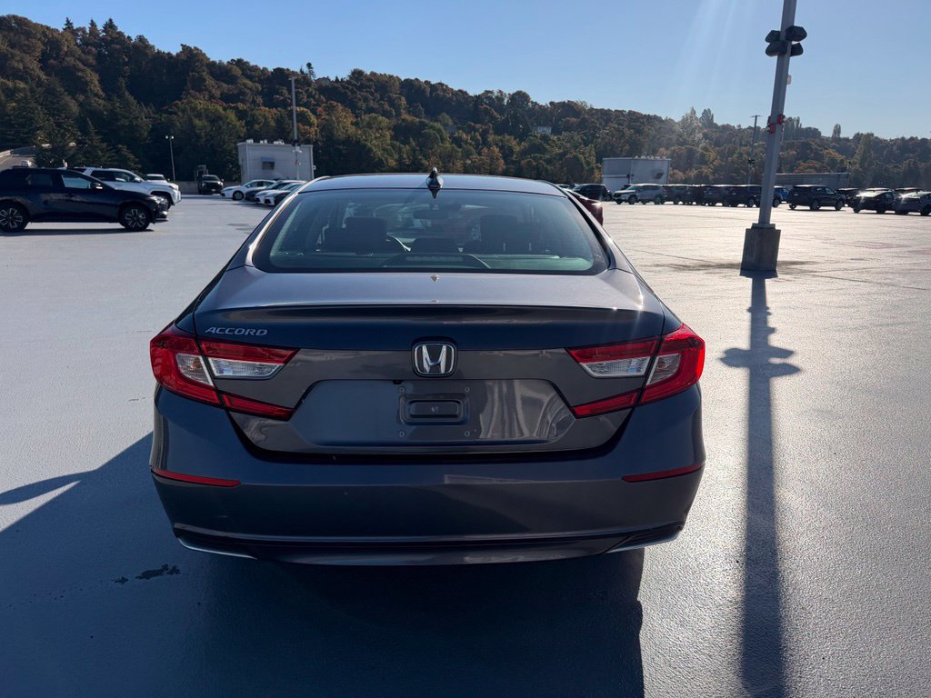 Used 2018 Honda Accord EX image 4