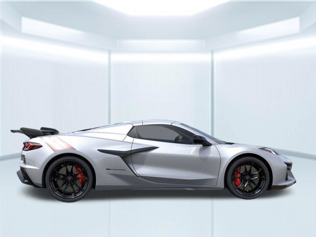 New 2027 Chevrolet Corvette Grand Sport RWD image 7
