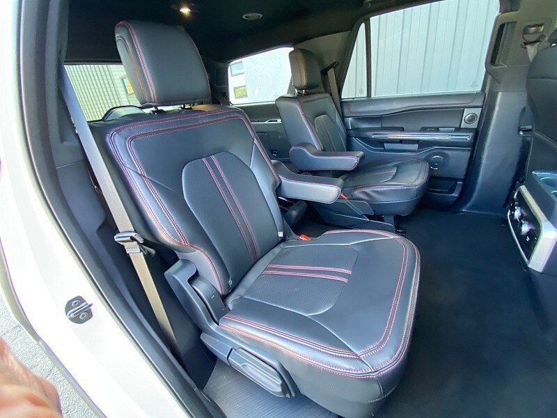 Used 2023 Ford Expedition Limited AWD/4WD image 37