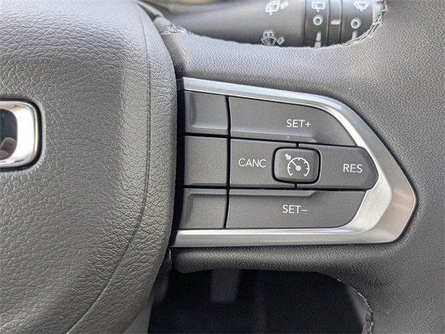 New 2025 Jeep Compass Latitude w/ Sun & Sound Group image 23