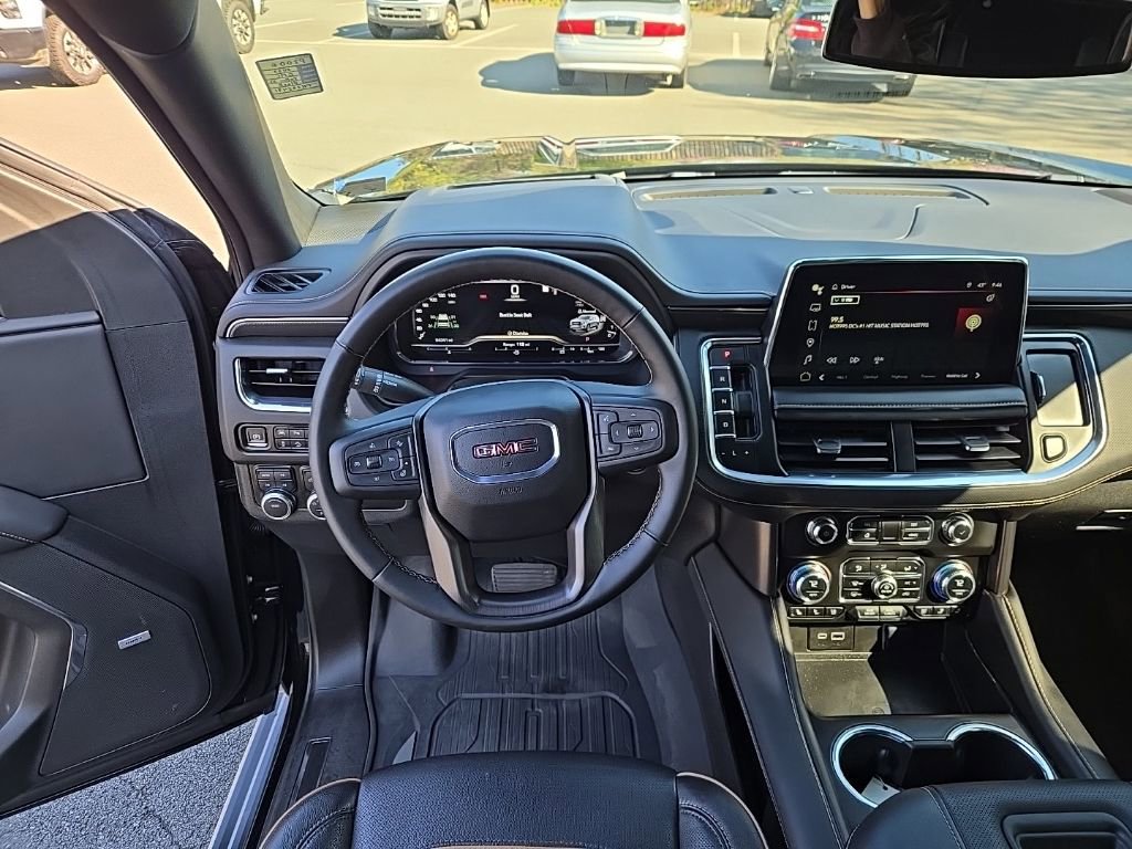 Used 2023 GMC Yukon XL AT4 w/ AT4 Premium Package image 14