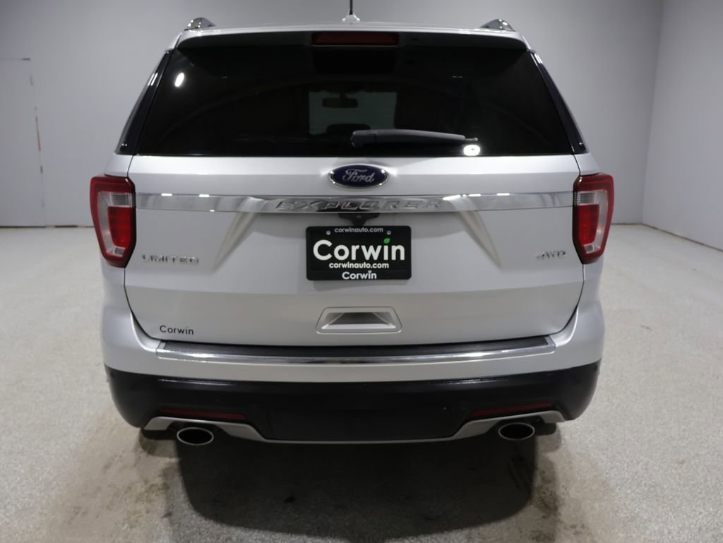 Used 2019 Ford Explorer Limited w/ Class III Trailer Tow Package image 3