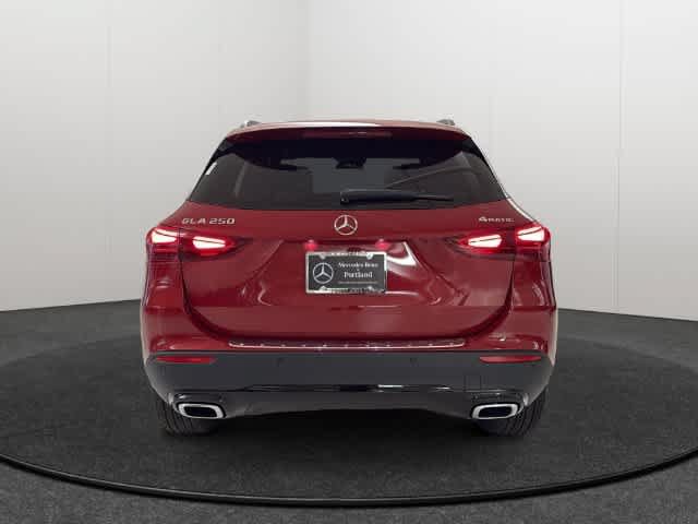 Used 2026 Mercedes-Benz GLA 250 4MATIC image 6