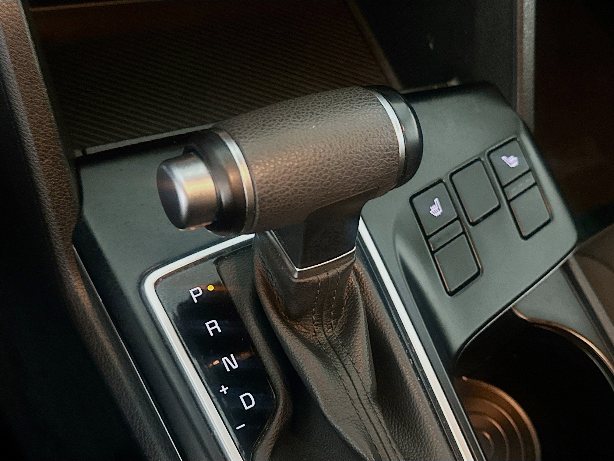 Used 2025 Kia Sportage LX image 24