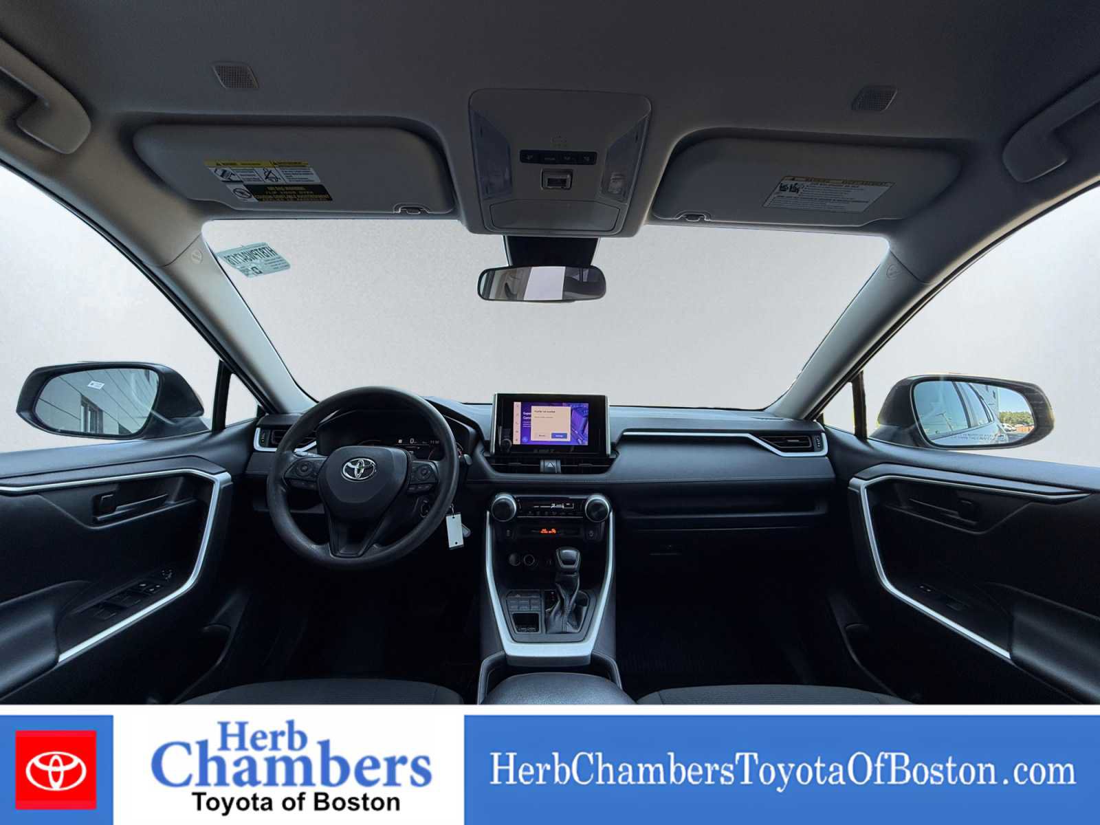 Used 2023 Toyota RAV4 LE AWD/4WD image 6
