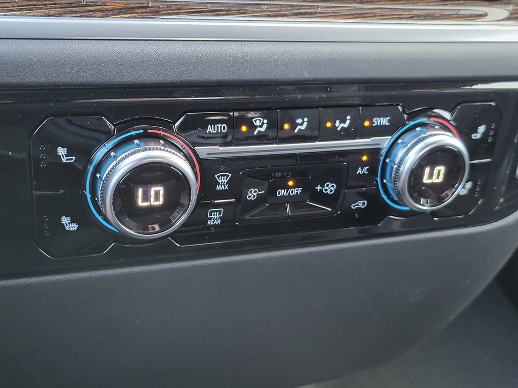 New 2025 GMC Sierra 1500 Elevation AWD/4WD image 26