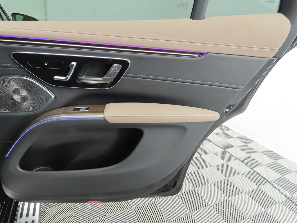 Used 2024 Mercedes-Benz EQS 450+ 4MATIC SUV image 28