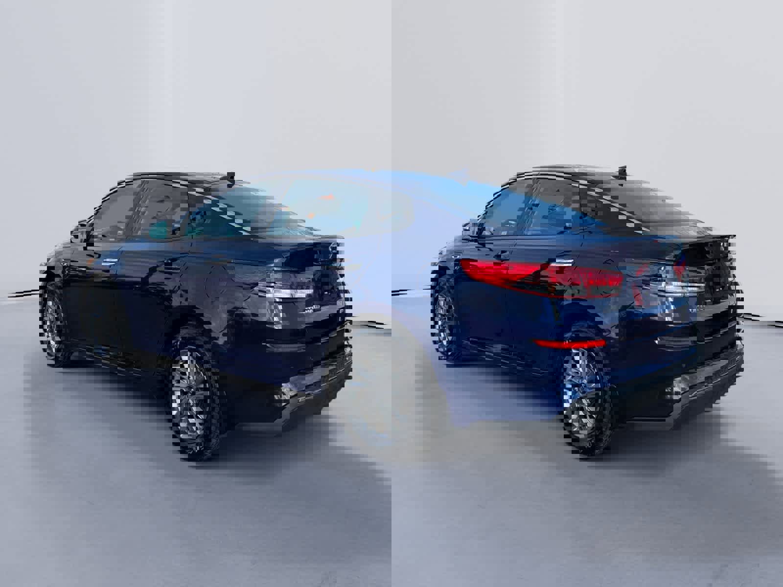 Used 2020 Kia Optima LX image 5