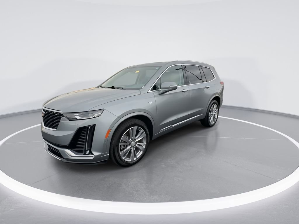 Used 2024 Cadillac XT6 Premium Luxury w/ Technology Package image 4