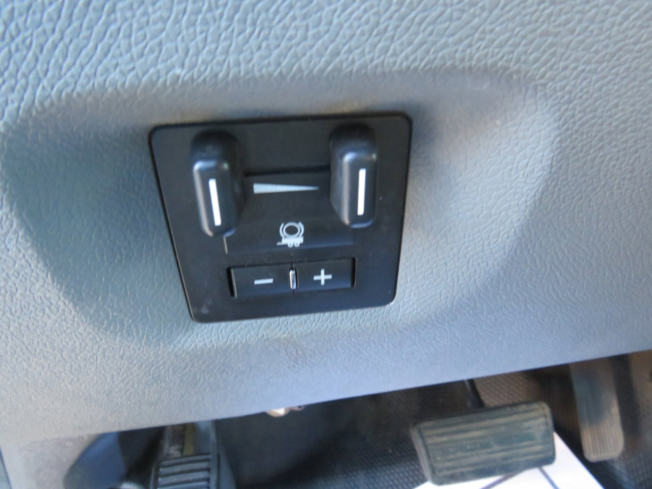 Used 2012 GMC Sierra 2500 W/T image 15