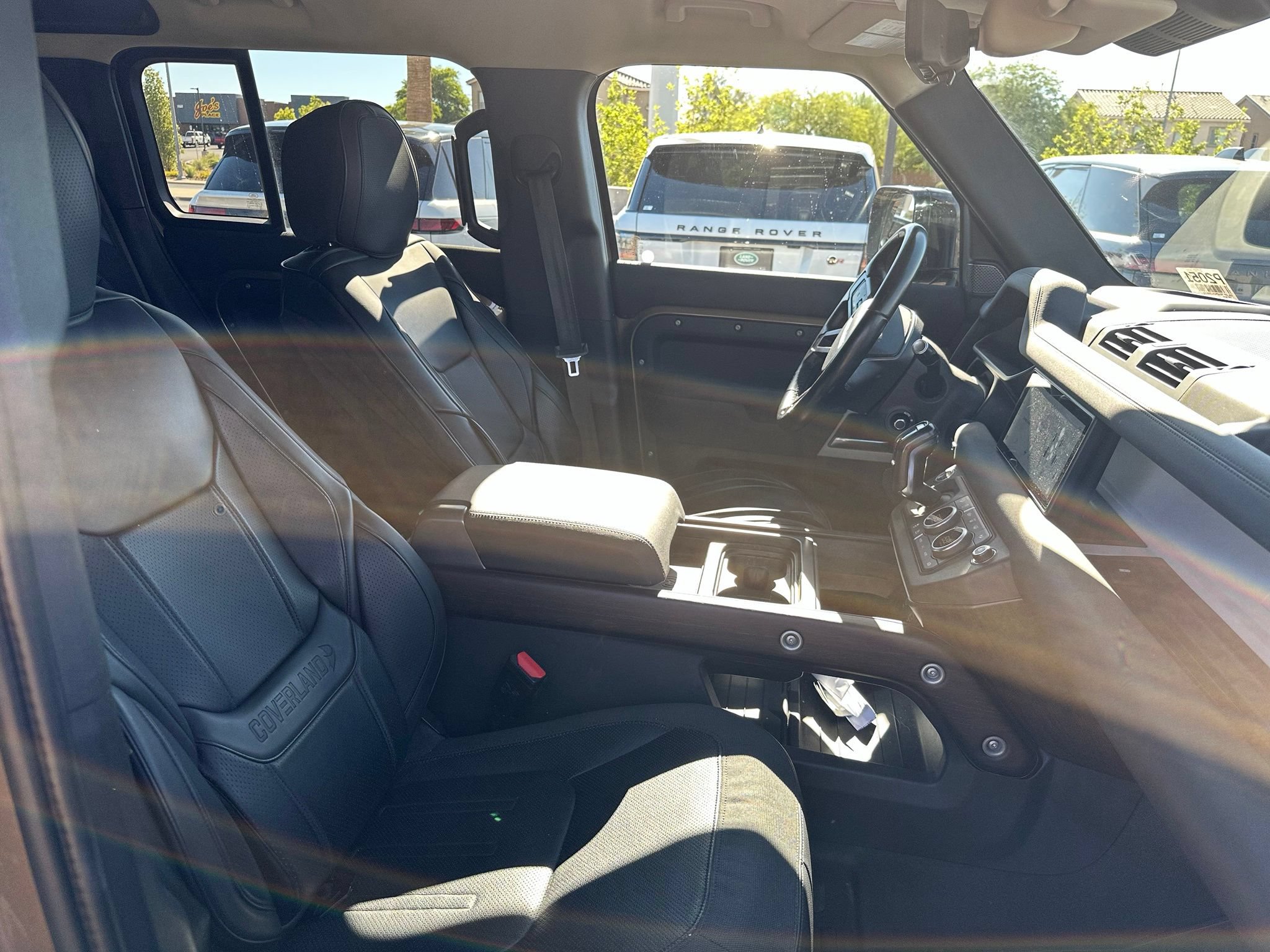 Used 2021 Land Rover Defender 110 SE AWD/4WD image 4