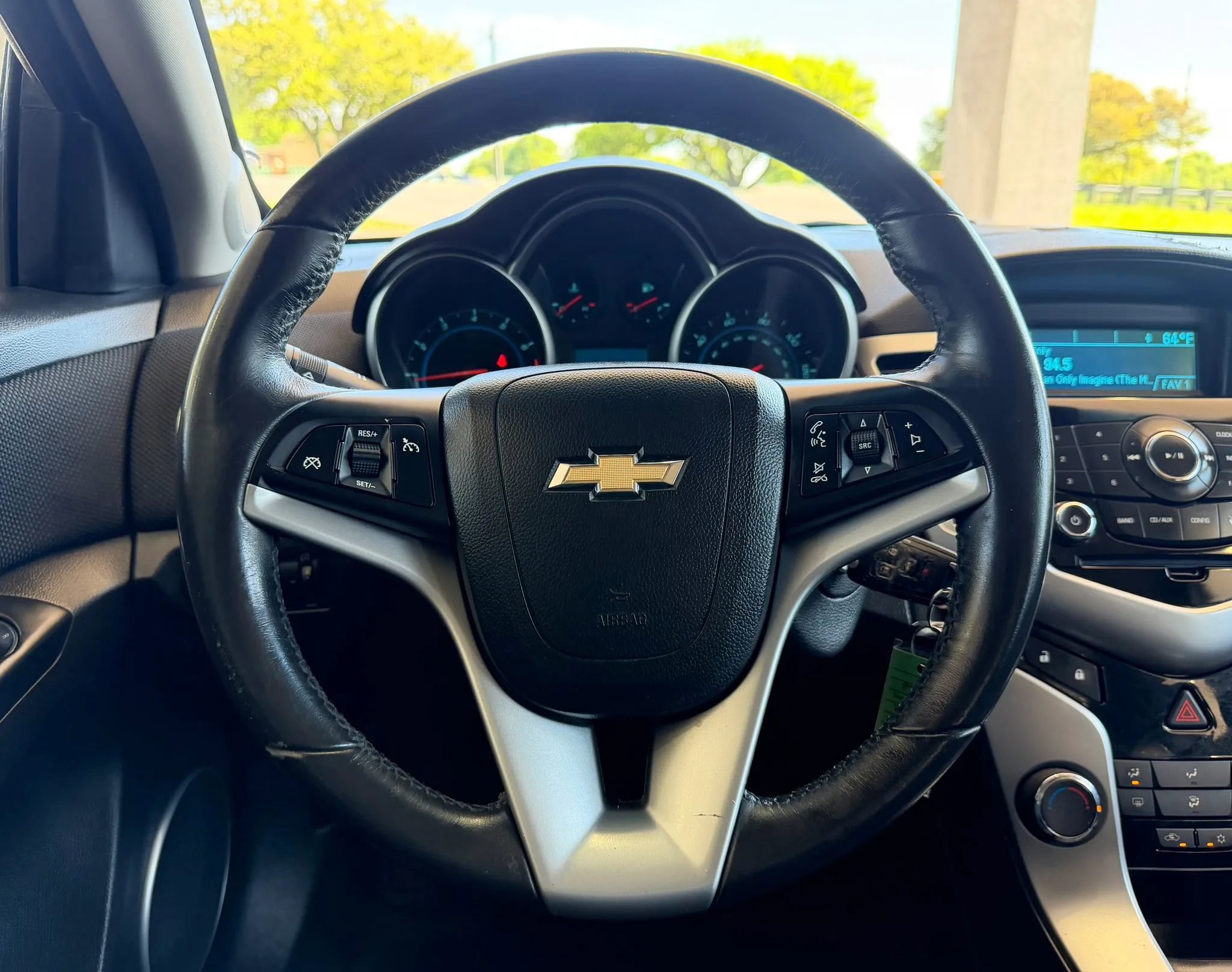 Used 2011 Chevrolet Cruze LT FWD image 10