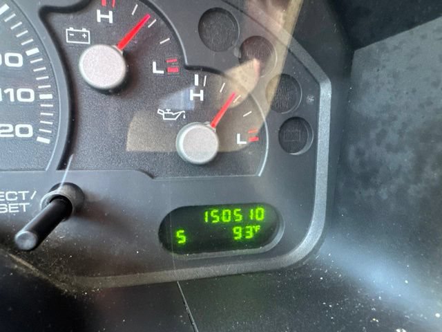 Used 2004 Ford Explorer XLT AWD/4WD image 21