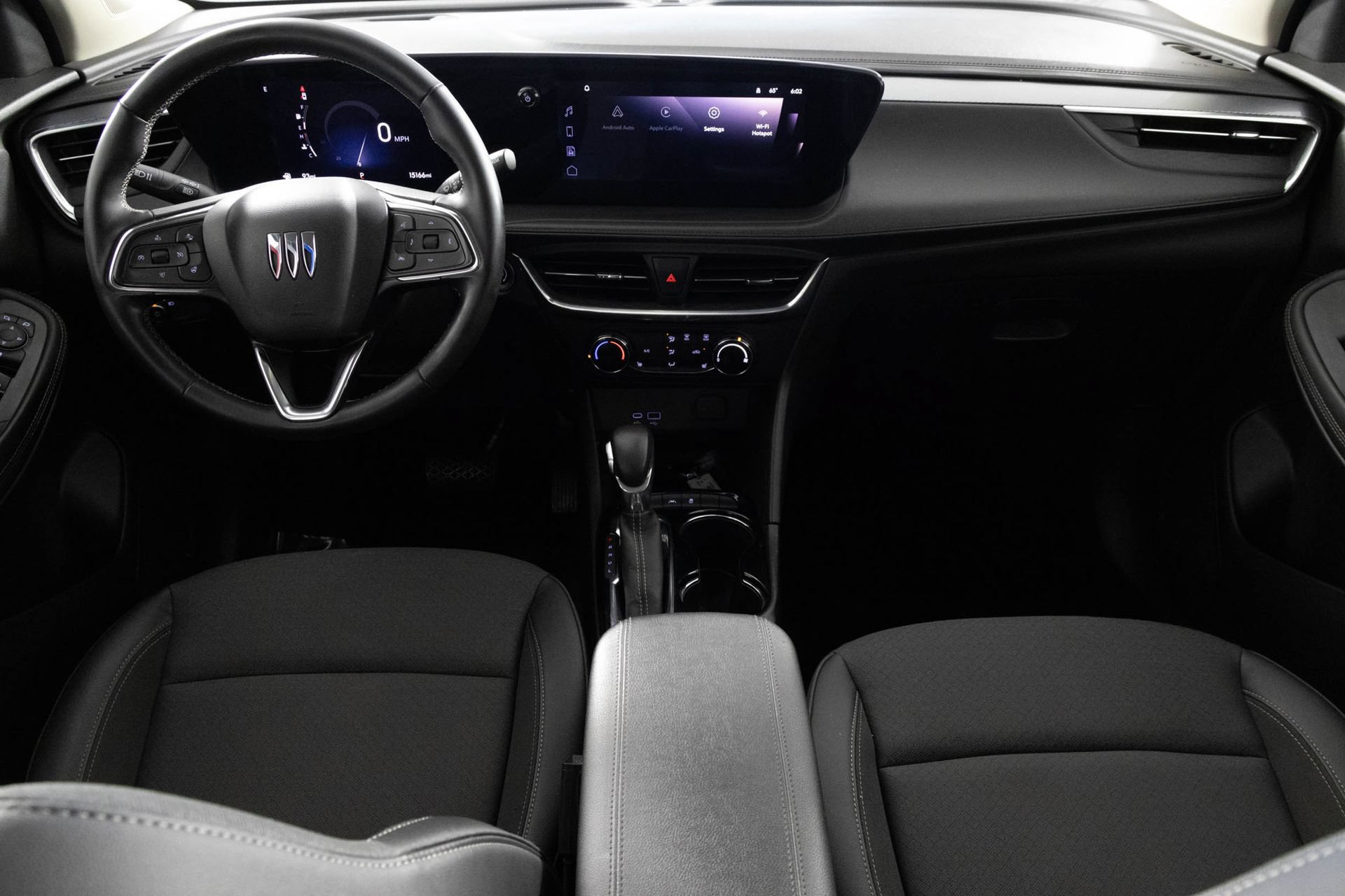 Used 2024 Buick Encore GX Preferred w/ Comfort Package FWD image 22
