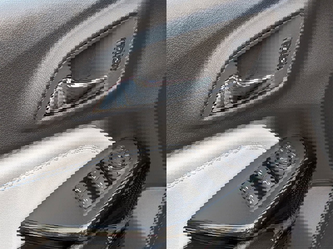 New 2026 Chevrolet Trax LT w/ Driver Confidence Package image 8