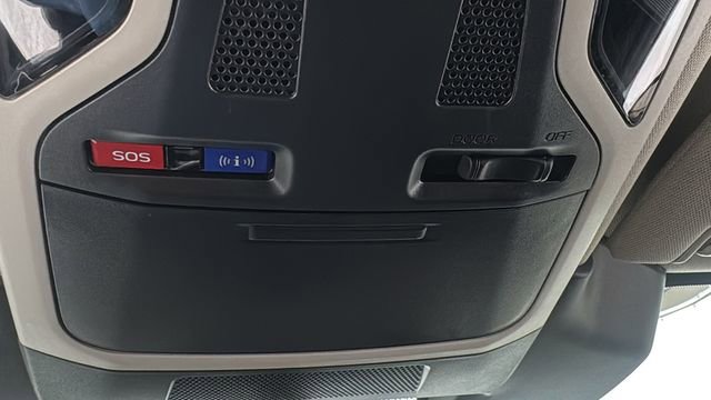 Certified 2025 Subaru Outback Premium image 34