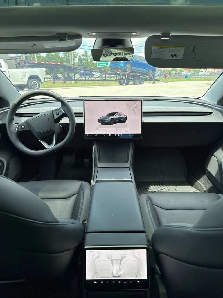 Used 2025 Tesla Model 3 Long Range RWD image 16