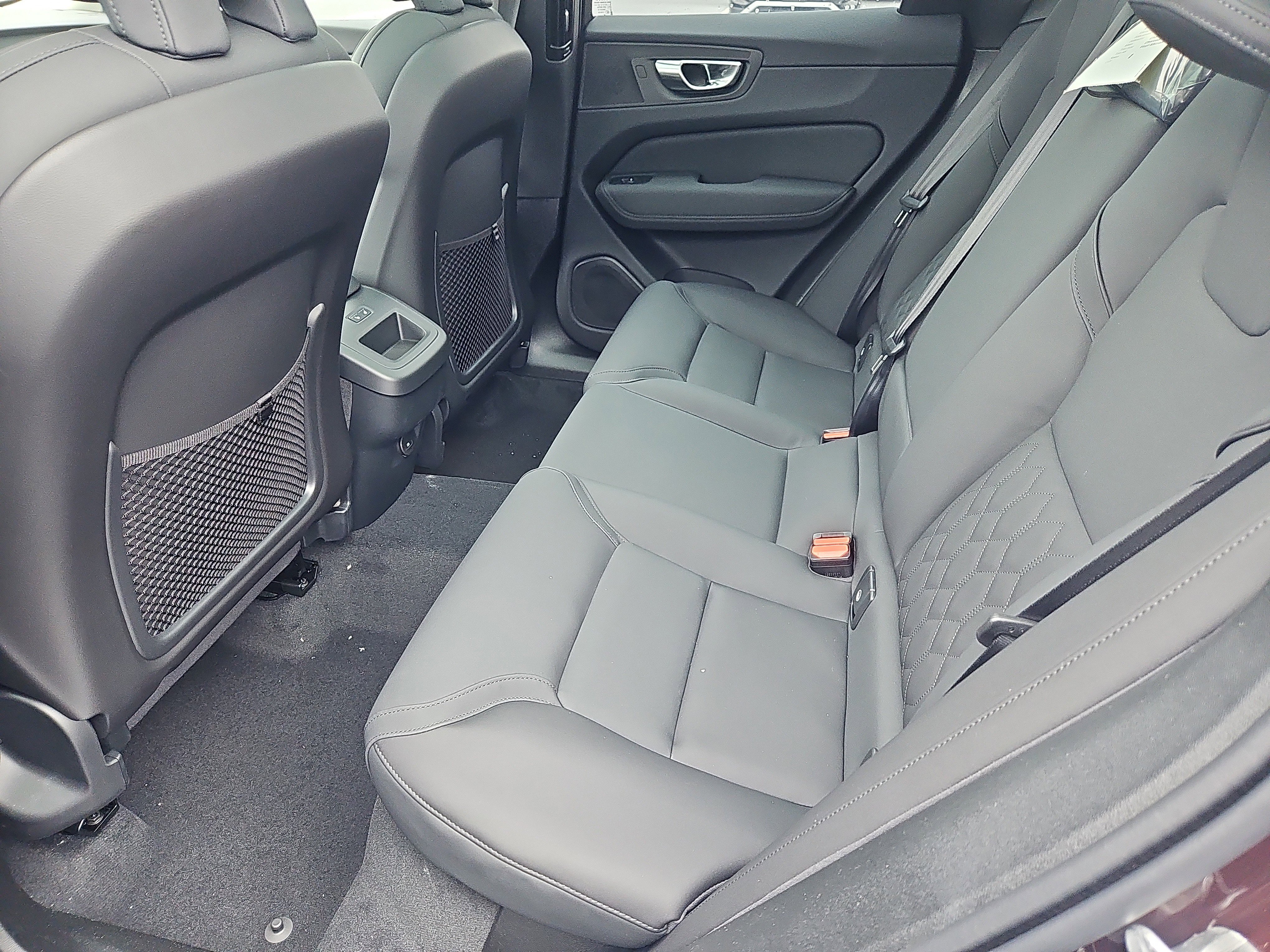 New 2026 Volvo XC60 B5 Plus w/ Protection Package Premier image 22