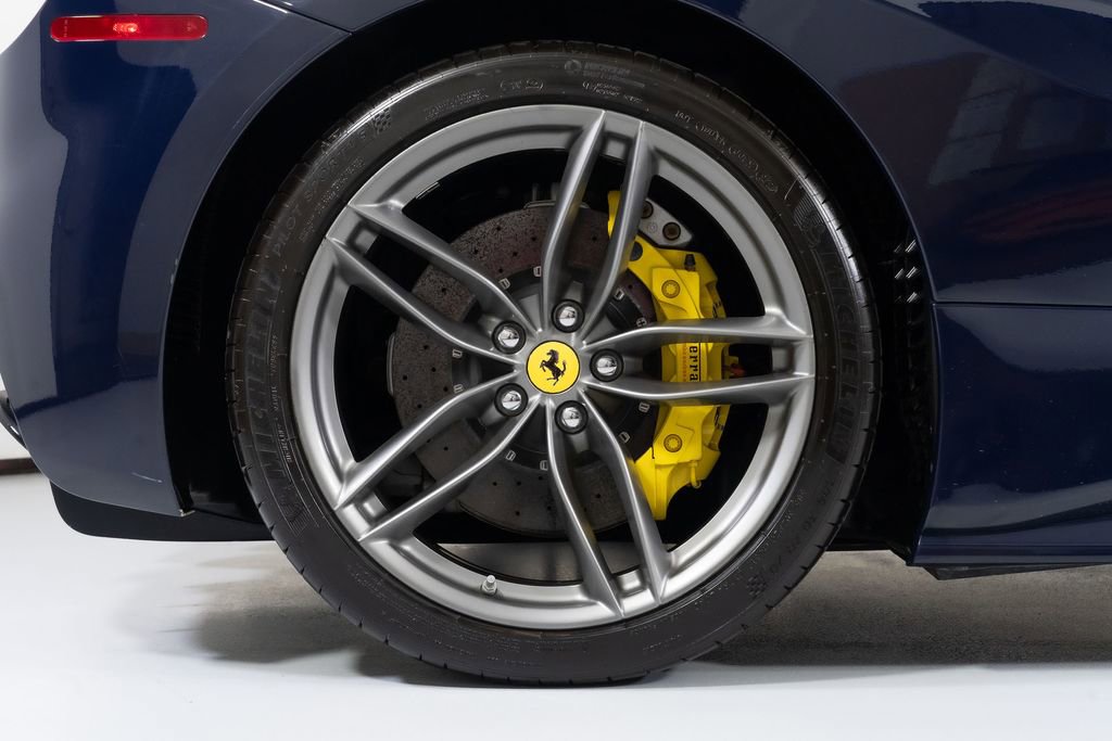 Used 2017 Ferrari 488 GTB RWD image 20