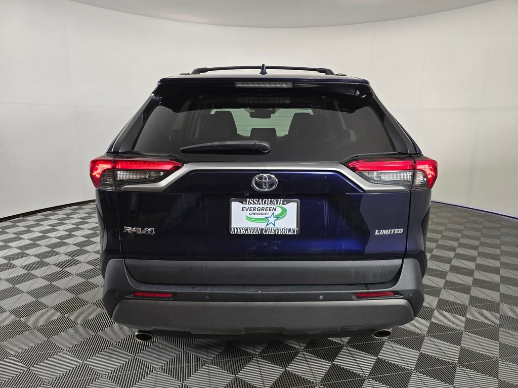 Used 2021 Toyota RAV4 Limited FWD image 6