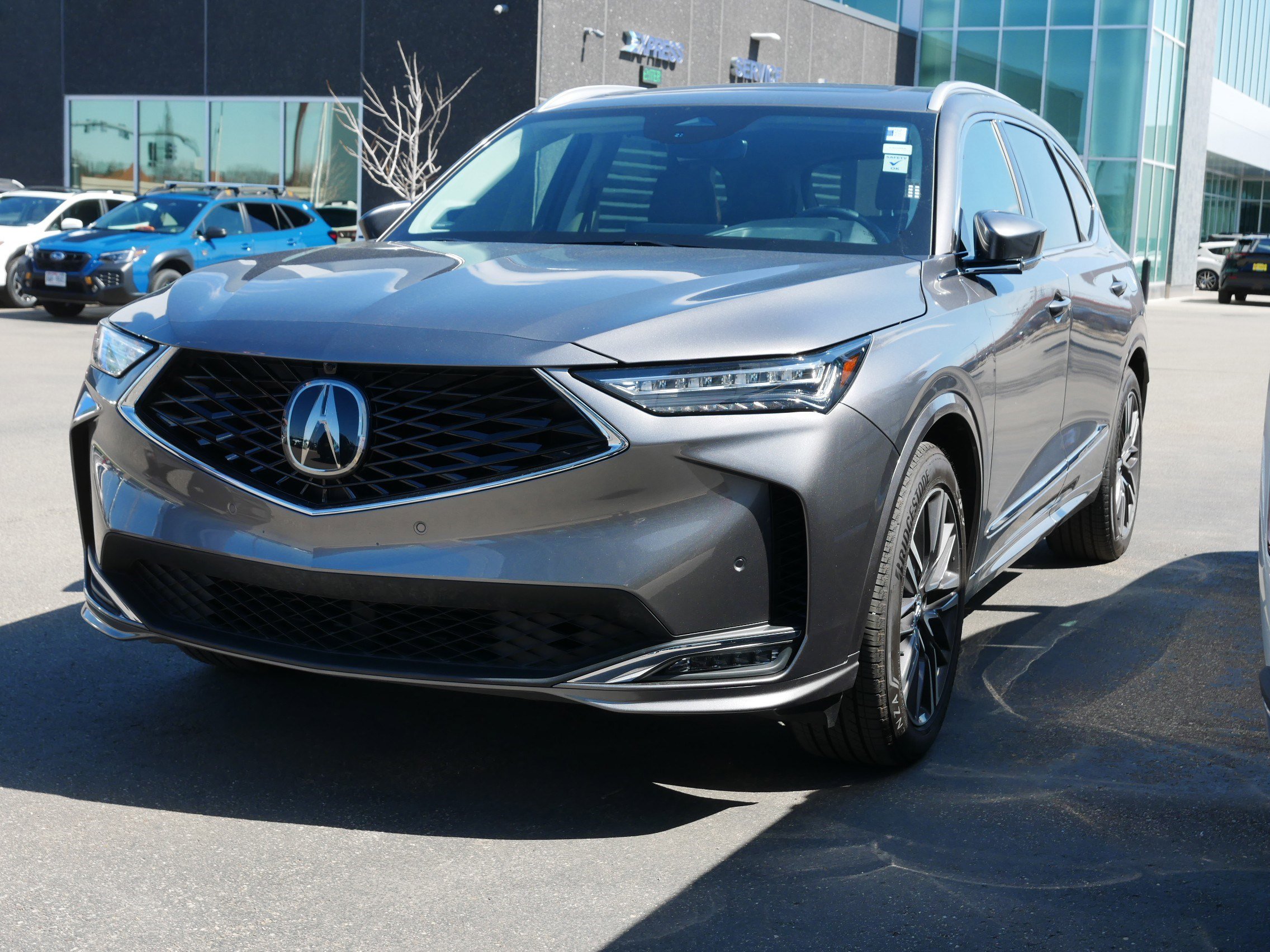 Certified 2025 Acura MDX SH-AWD w/ Advance Package image 7