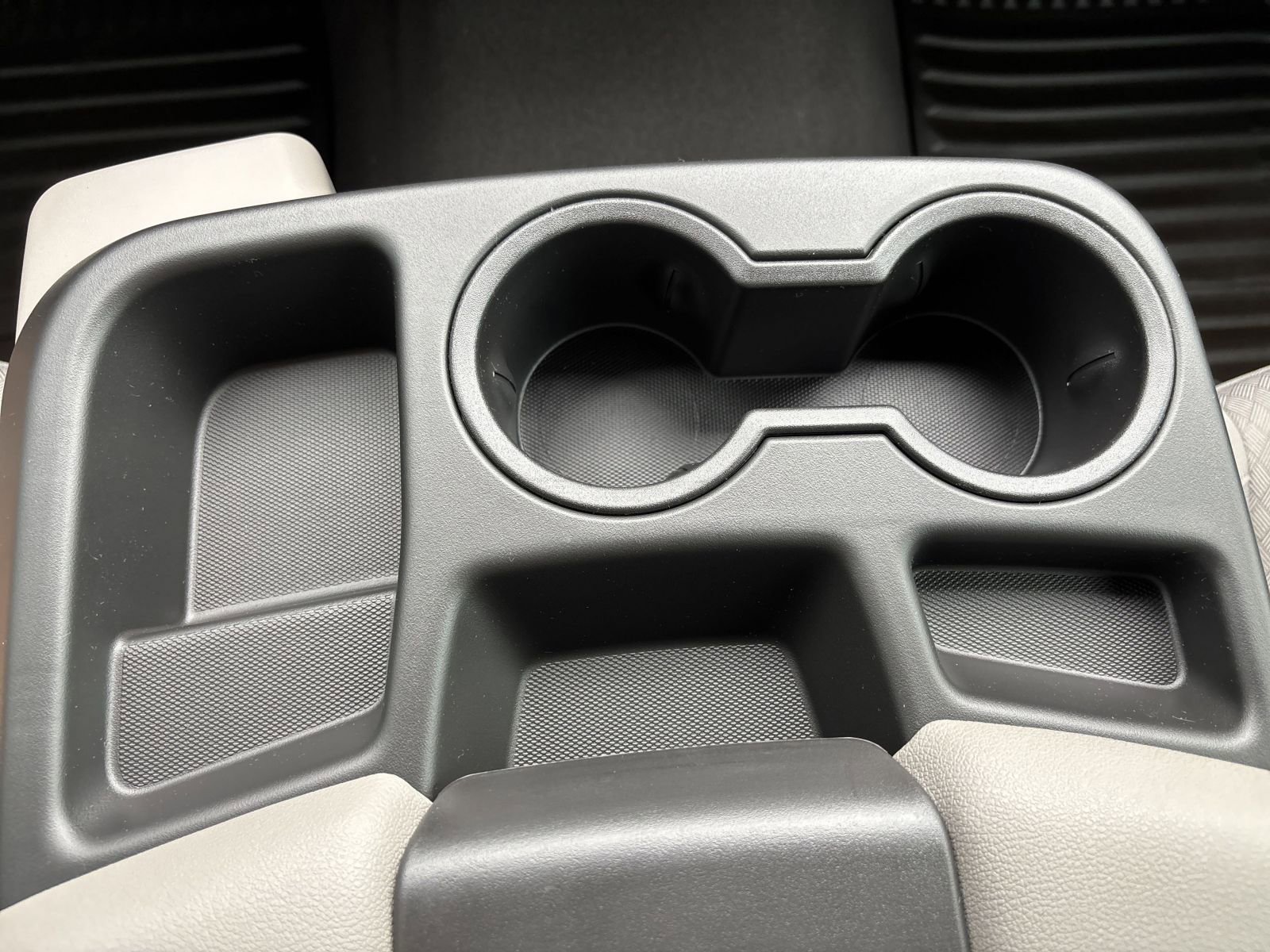 New 2025 GMC Sierra 1500 SLE w/ Preferred Package image 13