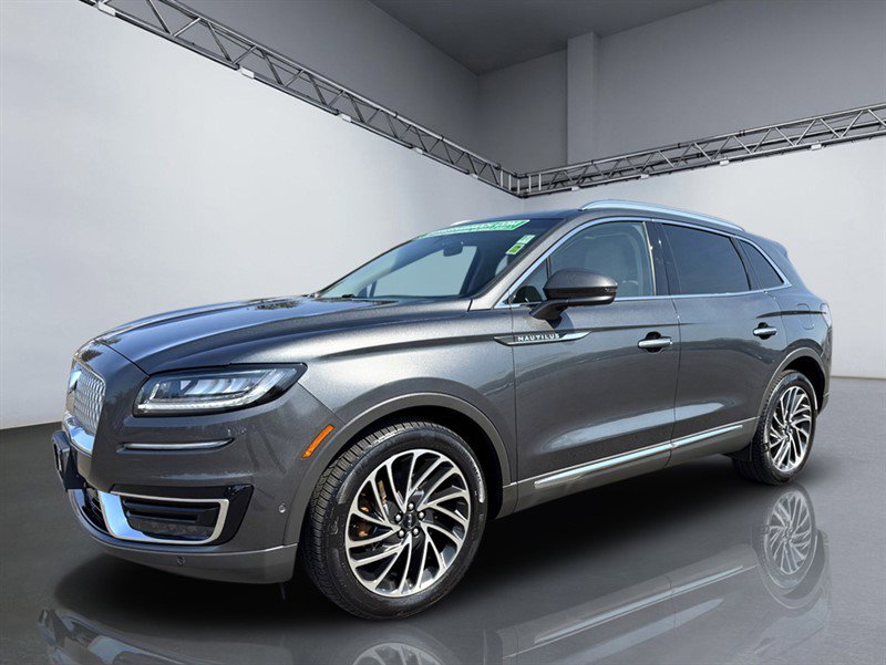 Used 2020 Lincoln Nautilus Reserve w/ Equipment Group 201A image 10