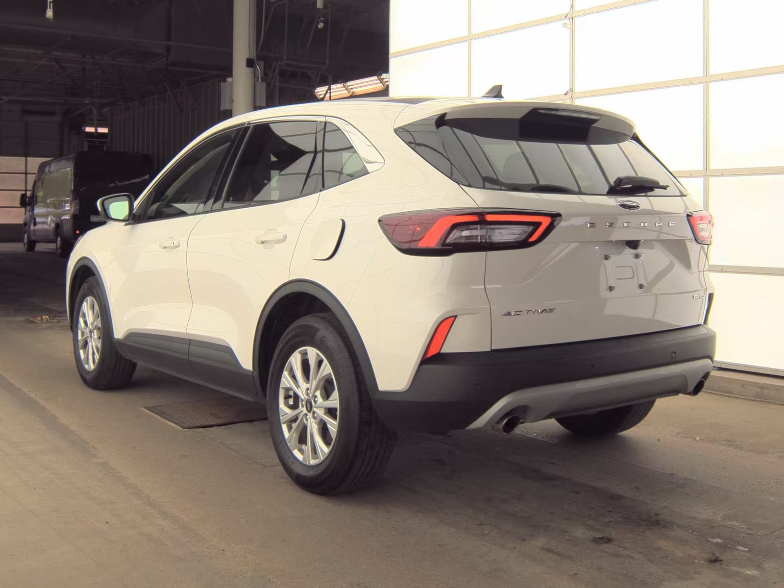 Used 2023 Ford Escape Active w/ Tech Pack #2 AWD/4WD image 19