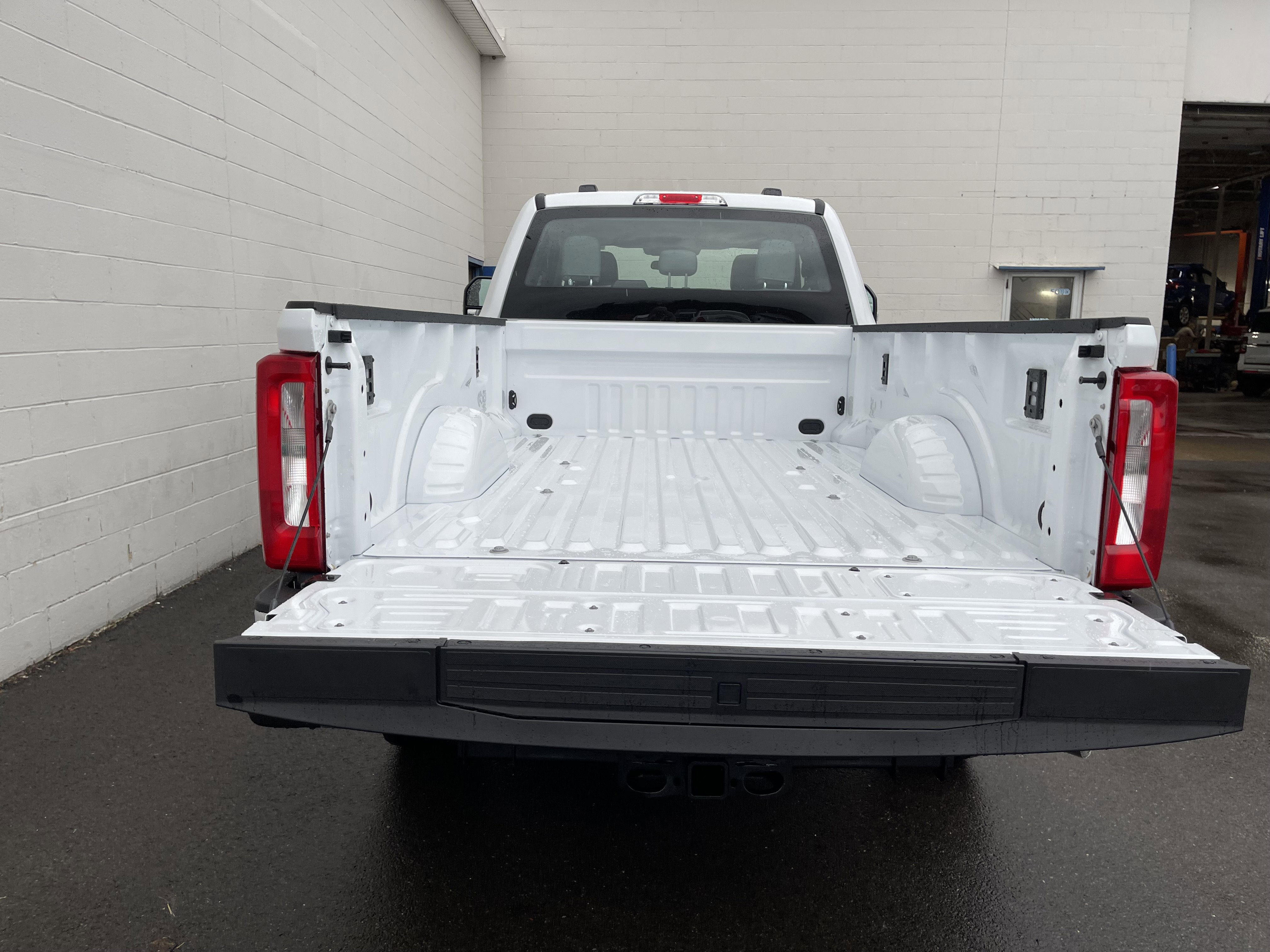 New 2026 Ford F250 XL w/ XL Chrome Package image 27