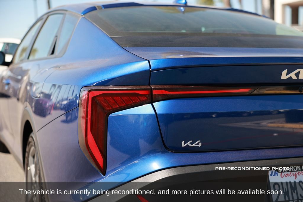 Used 2025 Kia K4 LXS image 13