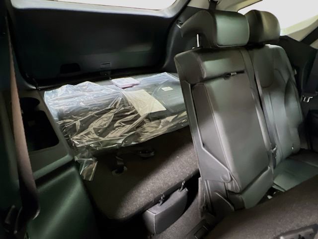 New 2026 Kia Sorento S w/ S Panoramic Sunroof Package image 26