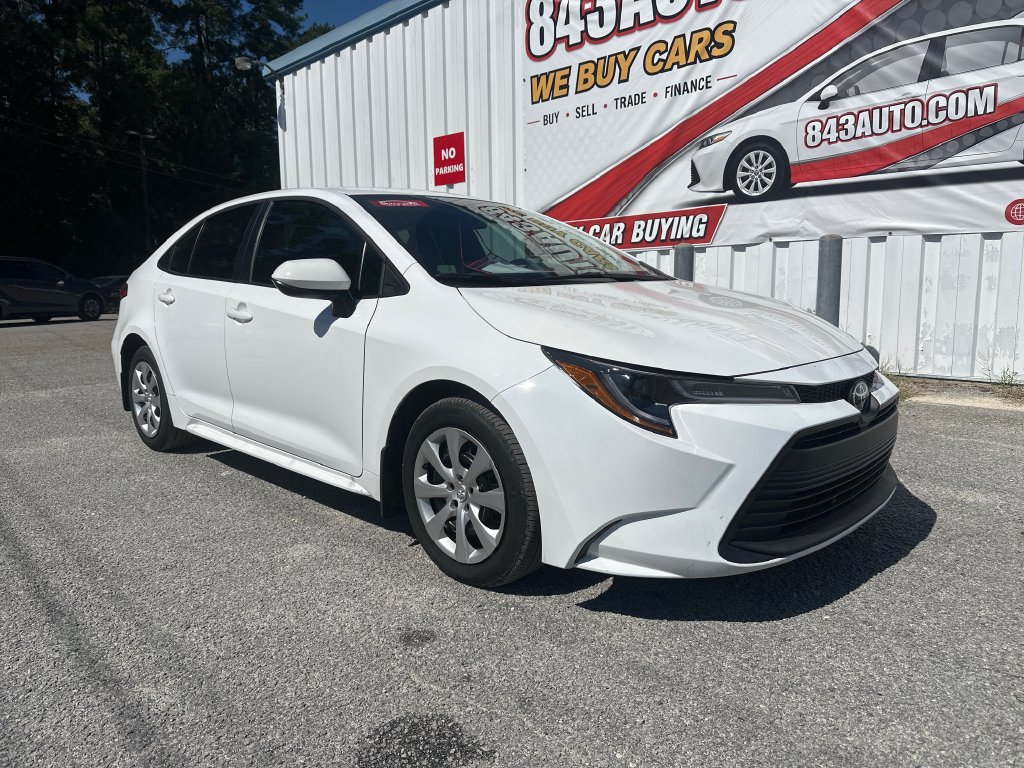 Used 2025 Toyota Corolla LE