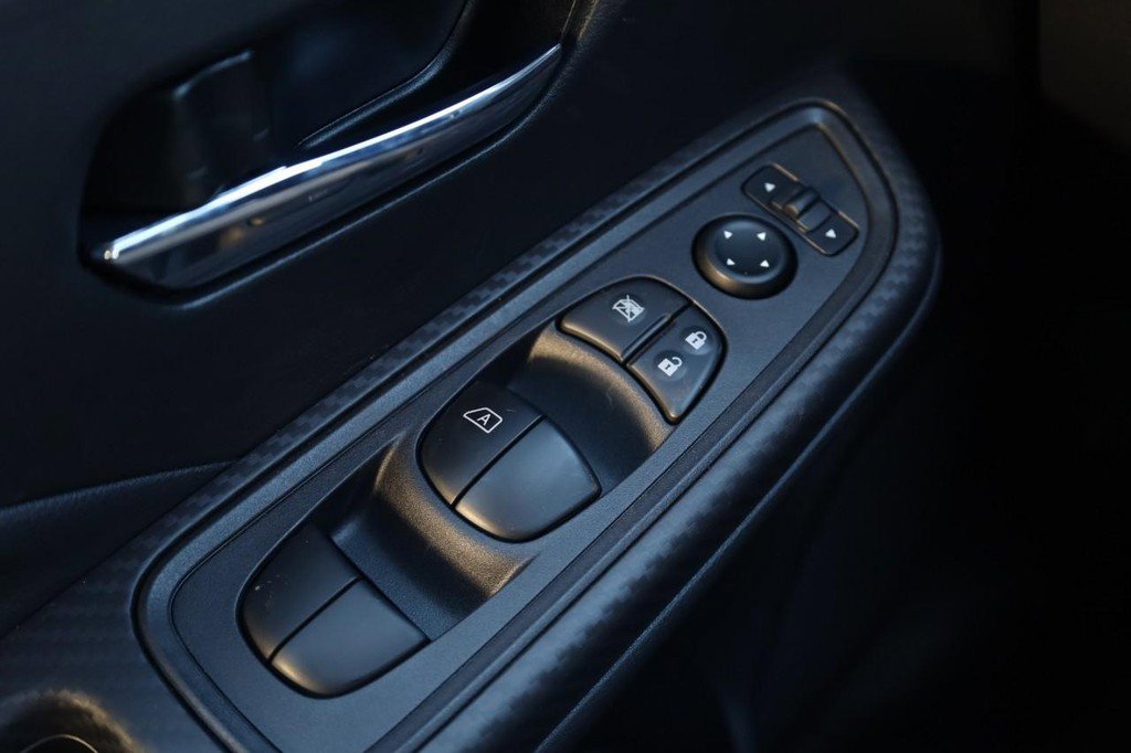 New 2025 Nissan Versa SV w/ Trunk Package image 17