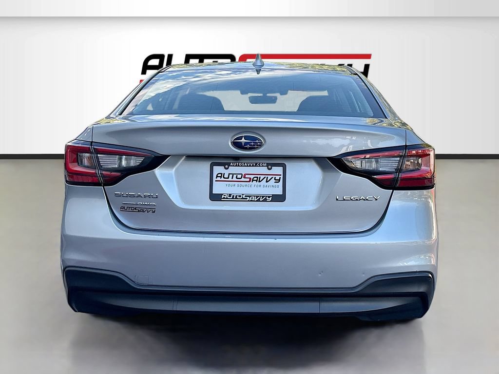 Used 2022 Subaru Legacy Premium AWD/4WD image 6