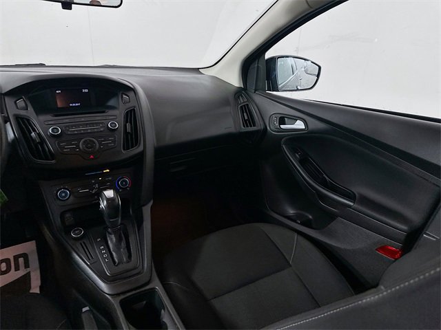 Used 2016 Ford Focus SE image 22